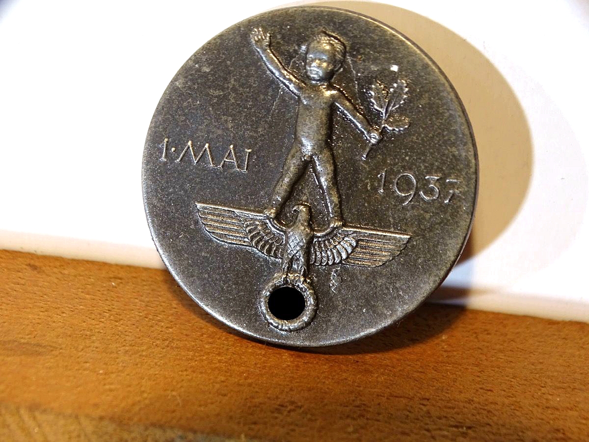 Veranstalltungs Abzeichen 1. Mai 1937, Aluminíum, Fa. Deschler München