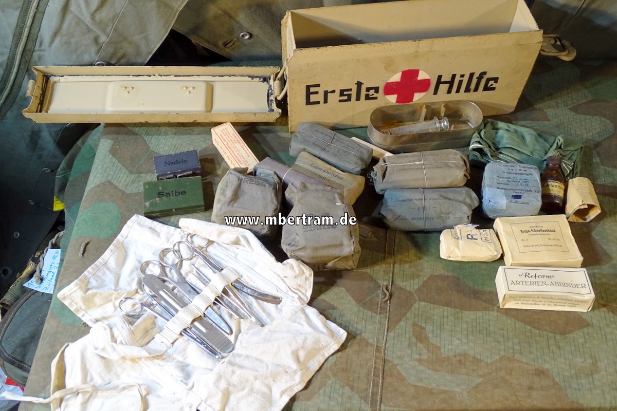 "Erste Hilfe" Sanitäter Verbandkasten in Patronenkasten 41, SELTEN!