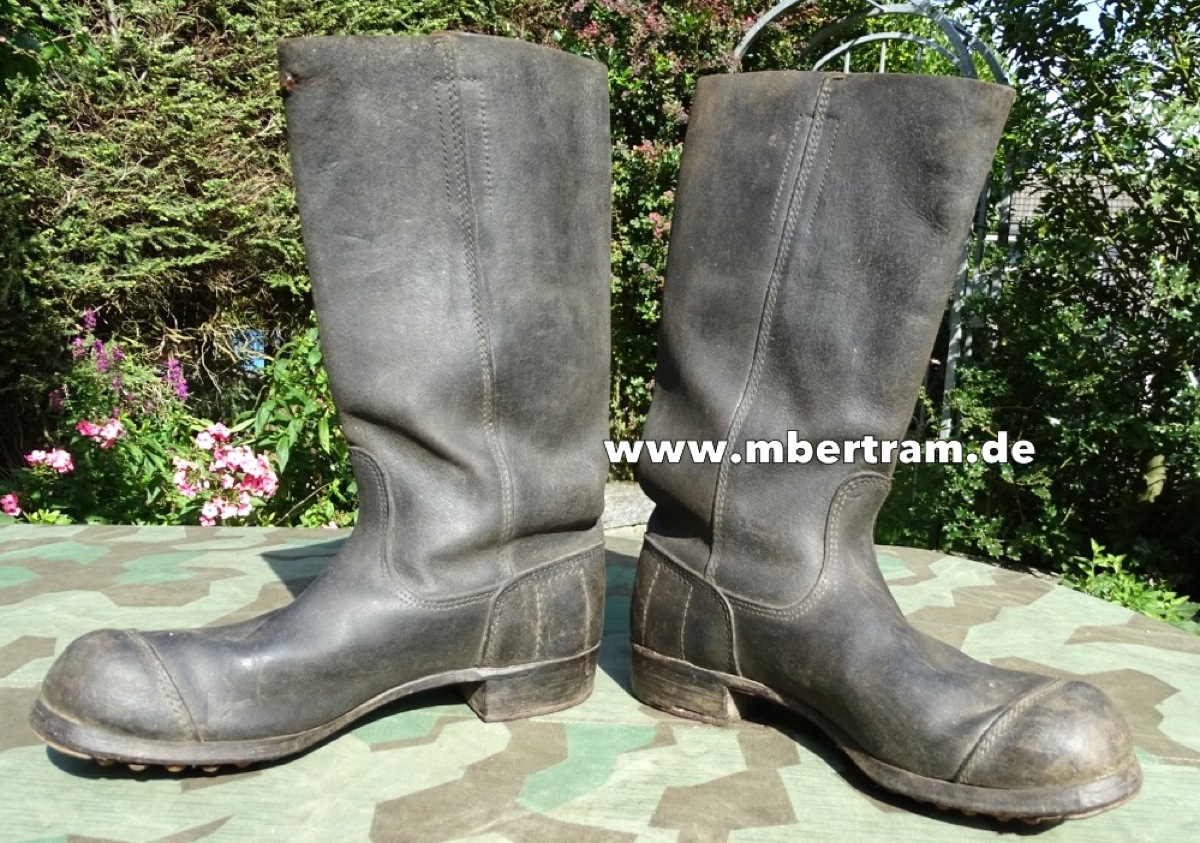 2. Weltkrieg. Paar Infanterie Stiefel für Mannschaften ( sog. Knobelbecher ), Beute