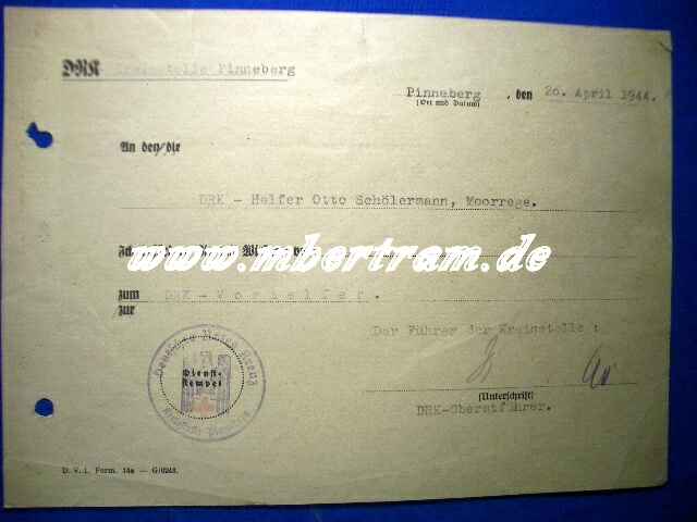 DRK: Beförderungsurkunde "DRK Vorhelfer" 1944