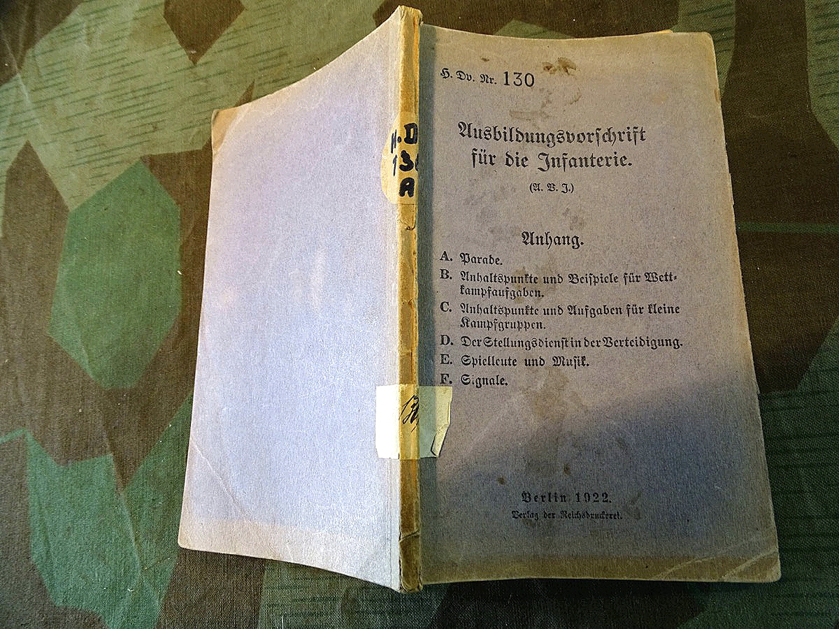 H DV 130 Ausbildungsvorschrift für die Infanterie 1922, Stempel 9 Kp. -  Plauen