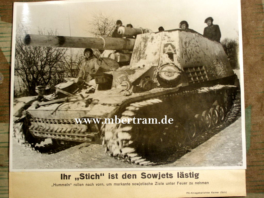 Pressefoto, "Hummel" Selbstfahrhaubitzen in Russland. "