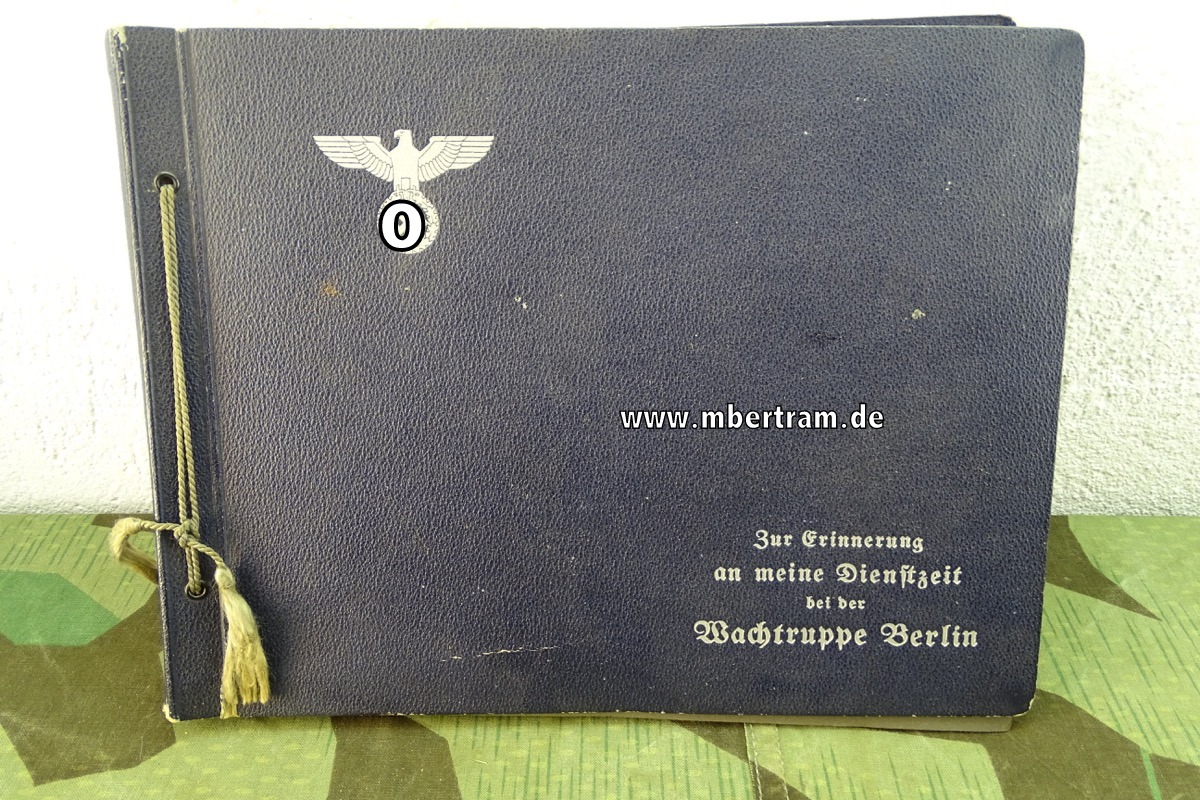 Fotoalbum zur Erinnerung an die Dienstzeit bei der " Wachtruppe Berlin "