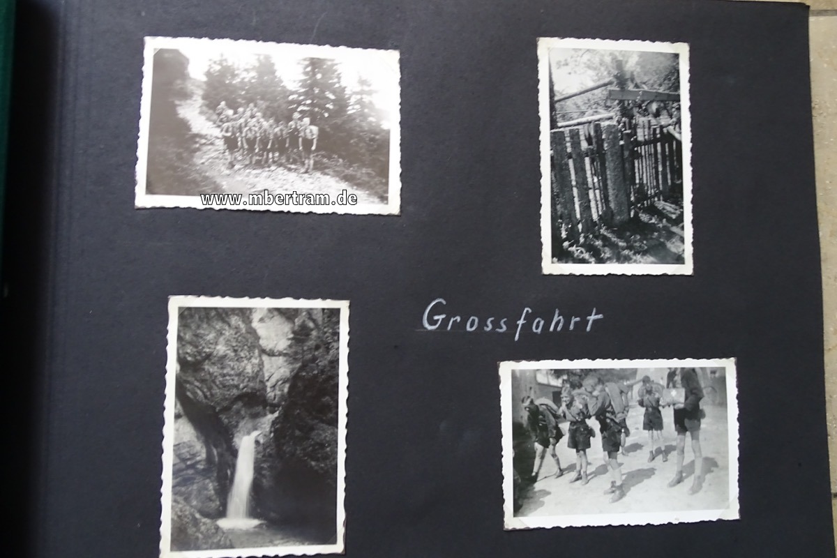 18408-17 Fotoalbum eines Angehörigen der SS Division "Germania"