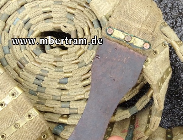 Holz Gurtkasten 1. Weltkrieg für Schwarzlose MG 1907/12 mit 250er Stoff Munitionsgurt