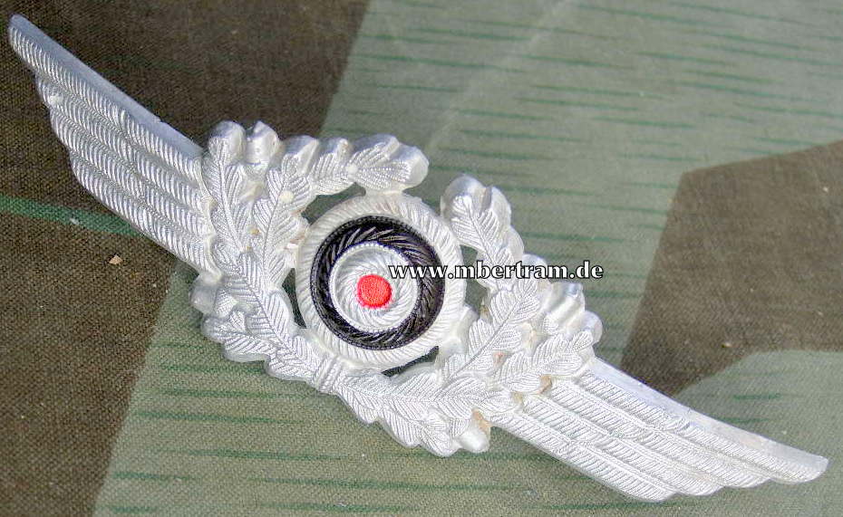 Luftwaffe Schirmmützenschwinge mit Kokarde, Aluminium