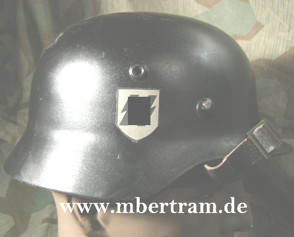SS Paradehelm, schwarz. Originalglocke M 40, Originalring