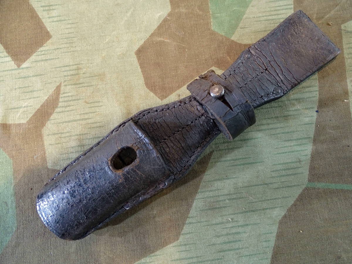 Koppelschuh zum Seitengewehr M 1884/98, Kavallerie/ Panzer/ Fahrzeugbesatzungen 
