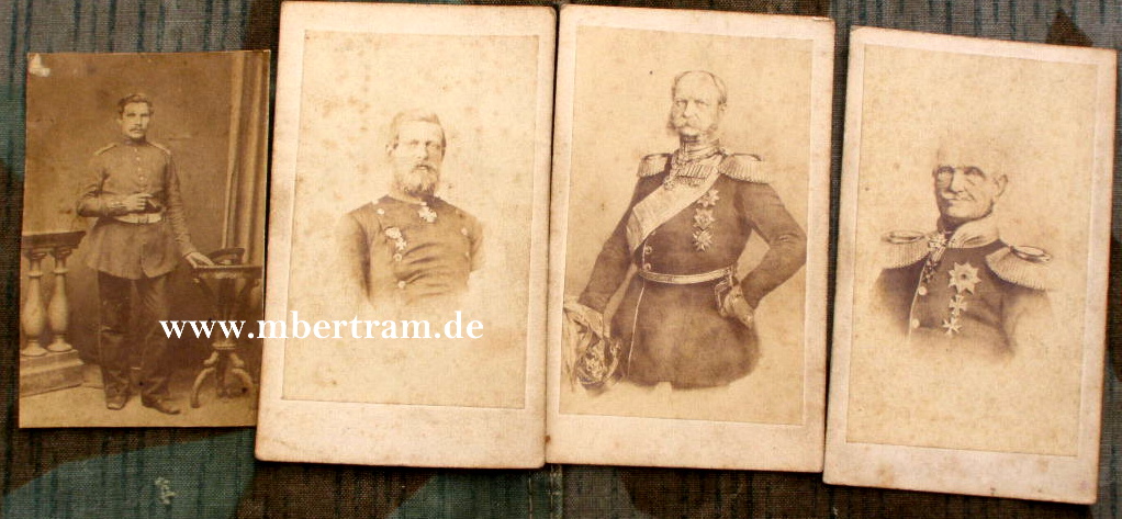 4 Kabinetfotos um 1880, drei von Kommandeuren