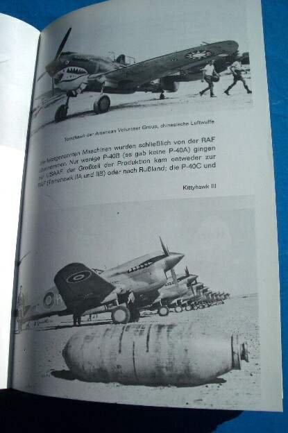 Munson, Kenneth: Die Weltkrieg II - Flugzeuge. 462 Seiten