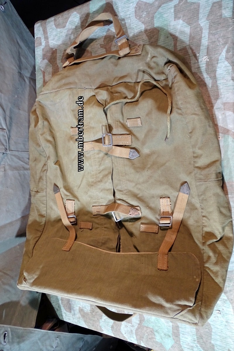 Luftwaffe Flieger Kleidersack Tropenausführung mit RB Nr.