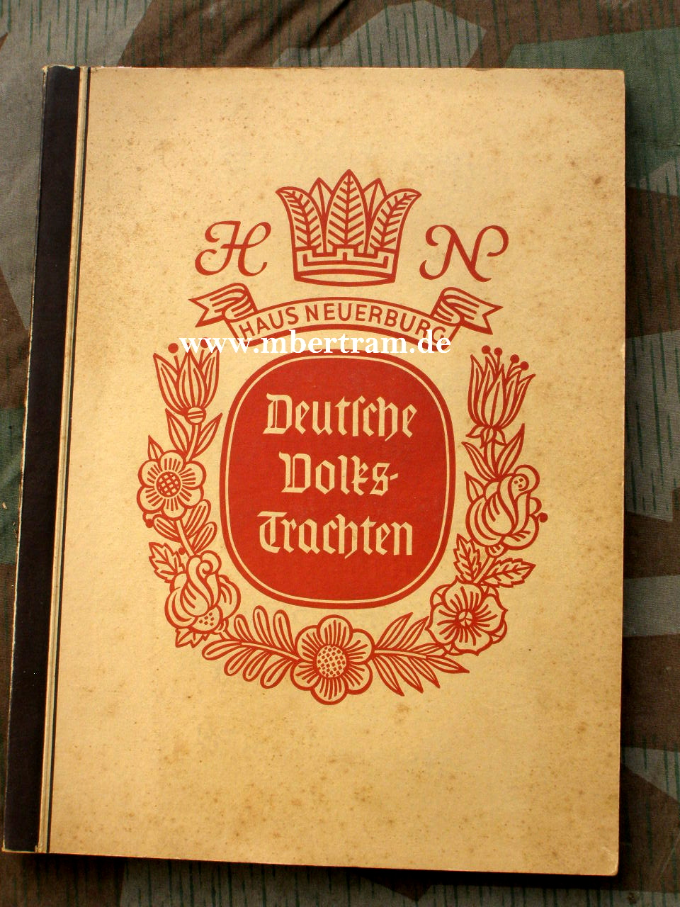 Deutsche Volkstrachten. -Zigarettenbilder Album 1931