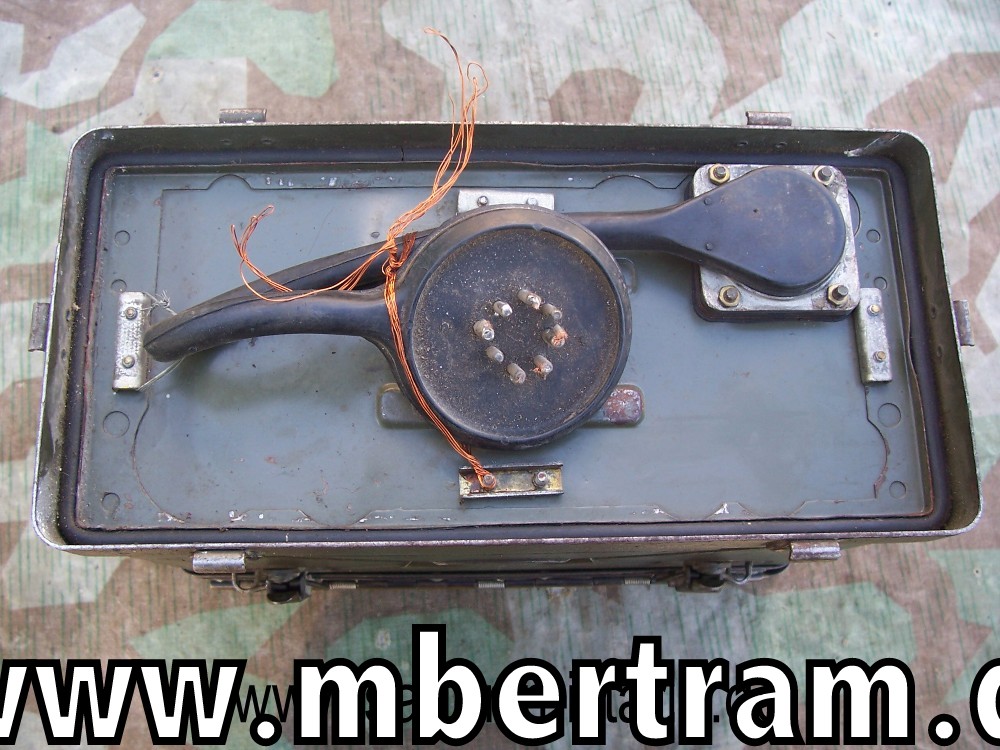 18564-7 Französisches Tornisterfunkgerät Mod. BC 1000, wie US 2. WK Funkgerät