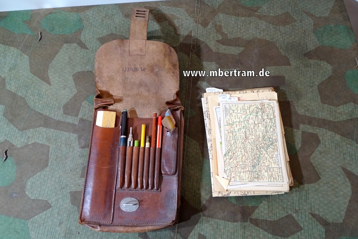 Wehrmacht : Frühe Braune Kartentsche 7. Inf. Rgt. 26. II mit Inhalt um 1936