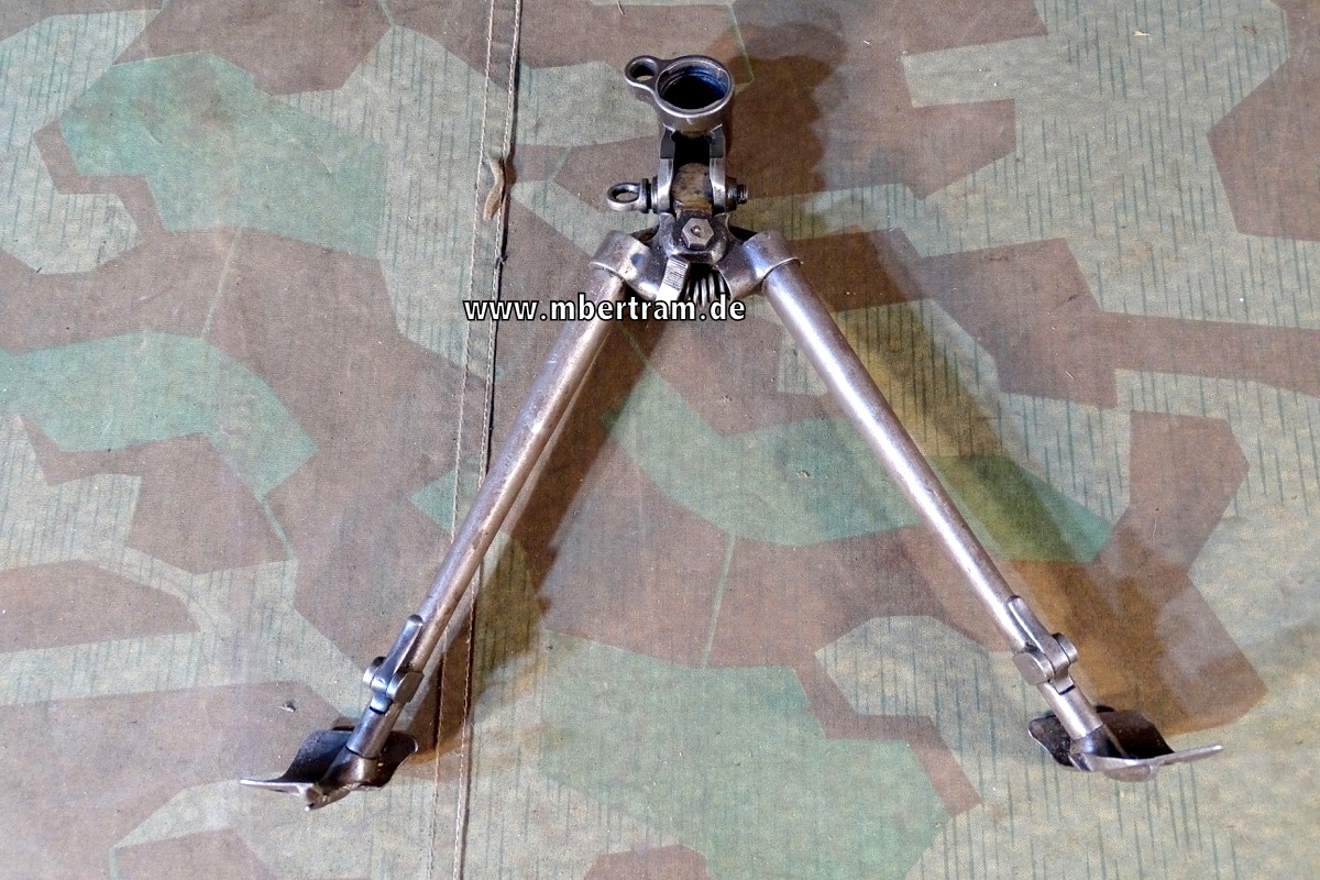 Ausziehbares Zweibein für engl. Brenn MG MK 1,  Spilttertreffer