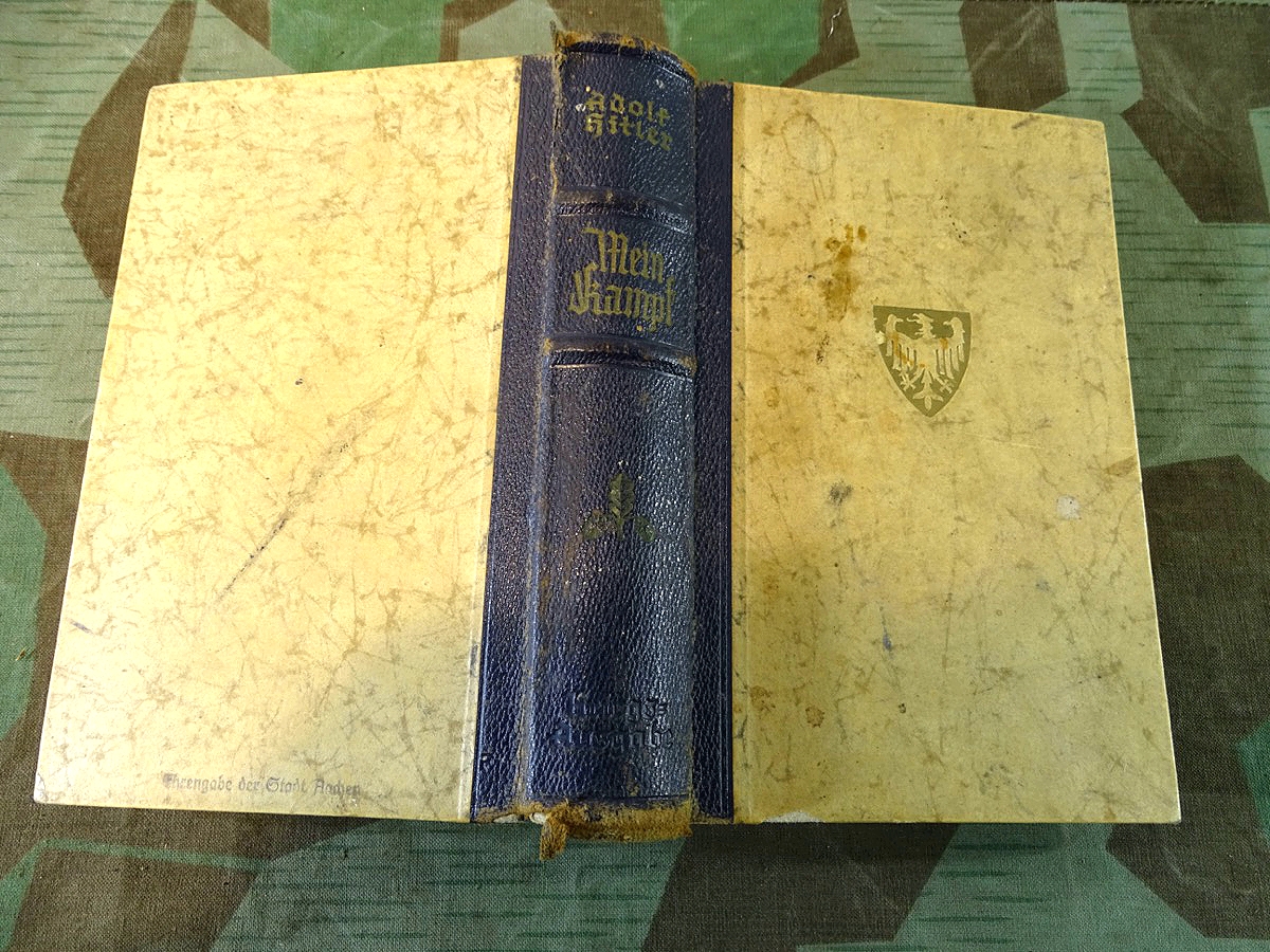 Mein Kampf, A.Hitler, Hochzeitsausgabe Stadt Aachen, blauer Lederrücken, 1940
