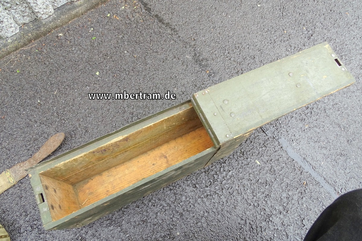 Holz Gurtkasten 1. Weltkrieg für Schwarzlose MG 1907/12 mit 250er Stoff Munitionsgurt