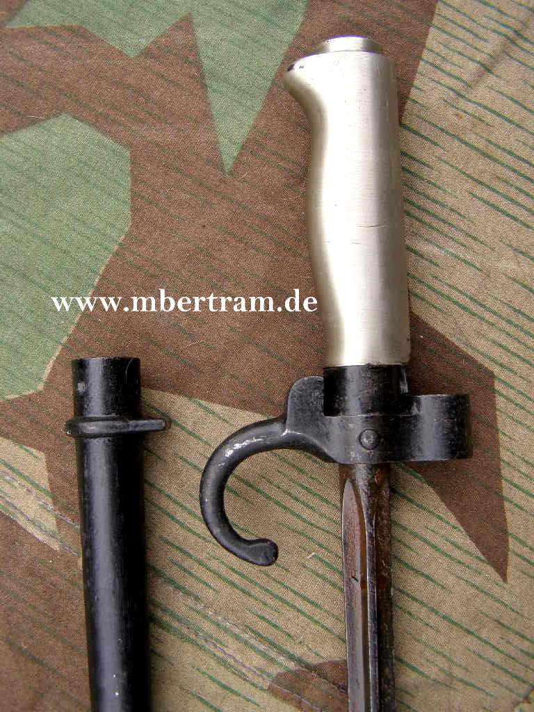 Frankreich Lebel Bajonett M 86, Neusilbergriff, geb. Parierst.
