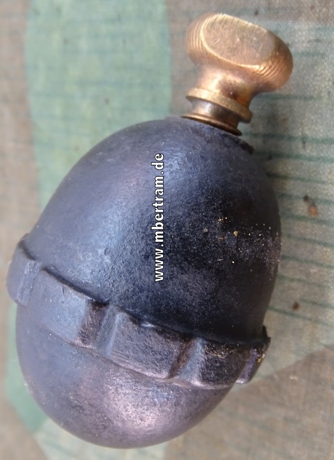 Deutsche  Deko  Eierhandgranate M 1917 mit frühem Zünder