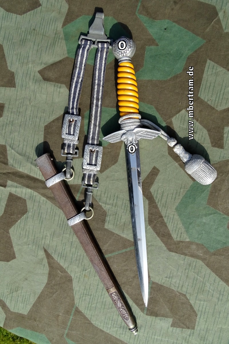 Luftwaffen Offiziersdolch,  Klaas SG, rotgelber Griff, Alubeschläge, Gehänge, Portepee