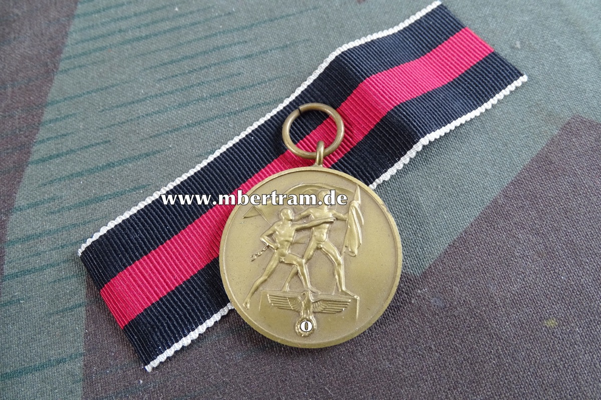MEDAILLE 1. OKTOBER 1938, Buntmetallfertigung mit Band