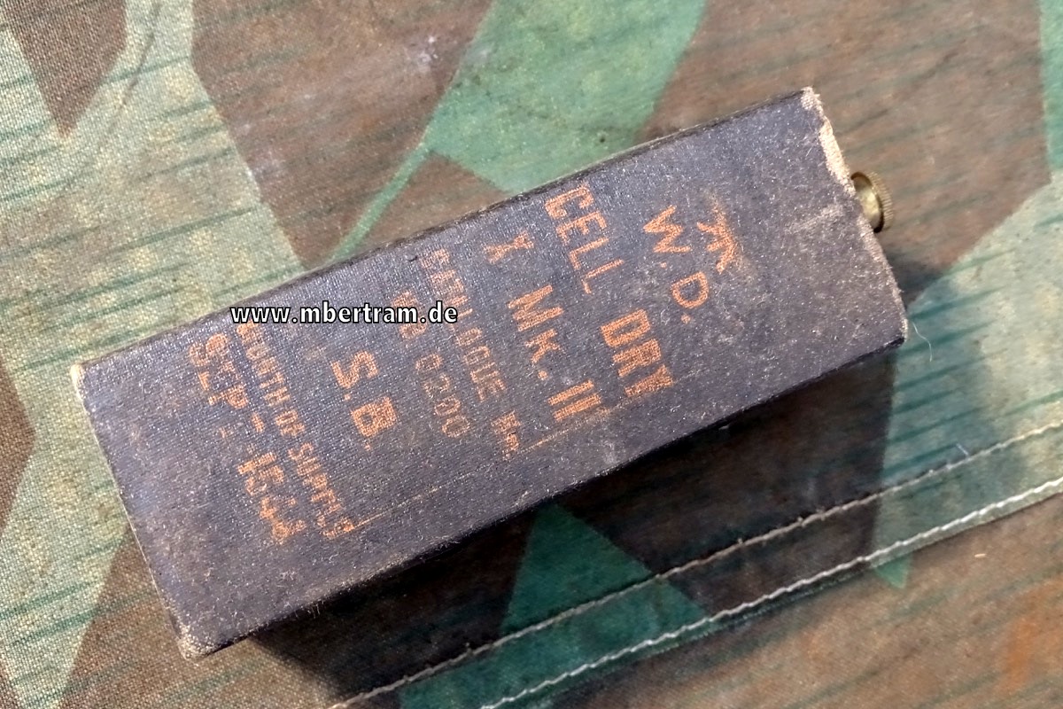 Englische Batterie, 2. Weltkrieg,  MK II 1944, ohne Drähte