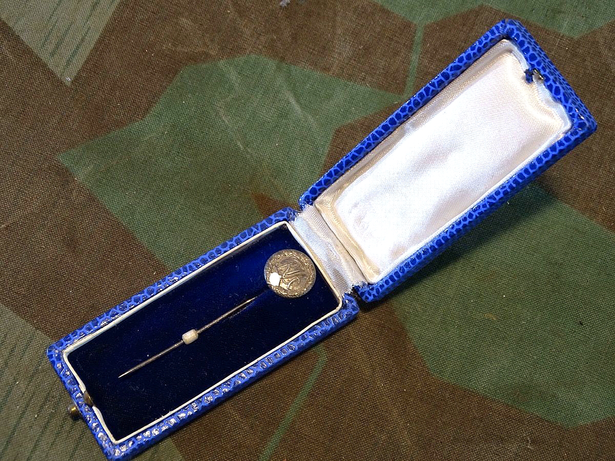 Reichsjugend- Sportabzeichen (RJA) für Jungen Wernstein Jena in altem Etui