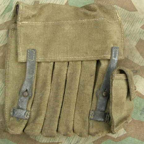 4043-1 Grüne MP 40 6er Magazintasche, wohl Nachkriegsproduktion