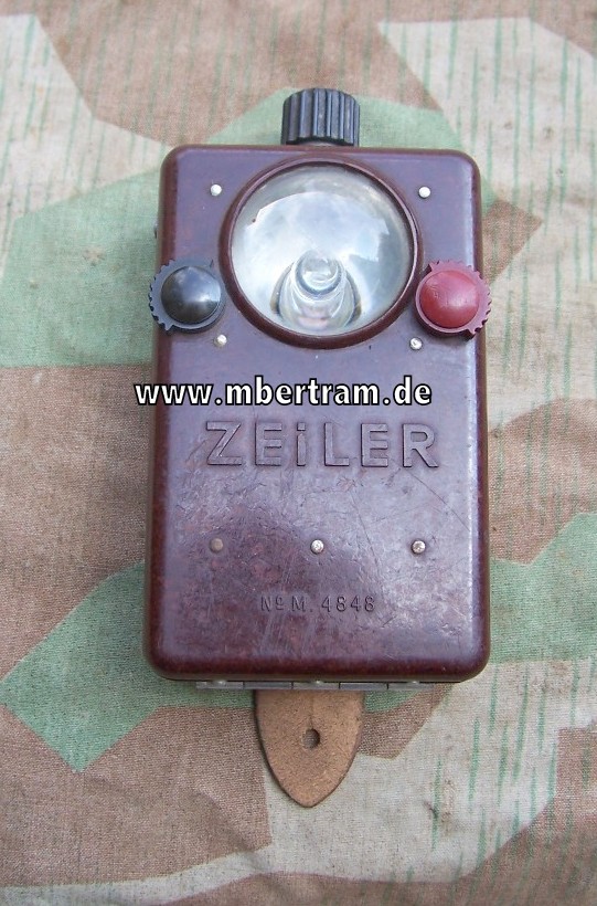 Wehrmacht, späte Bakelittaschenlampe"Zeiler"