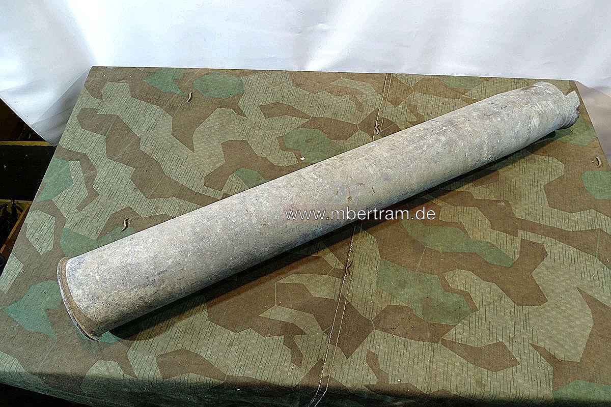 Messing Hülse für 8,8 cm Flak 41- " asb ( DWM Berlin ) 1944", ungereinigt, angelaufen