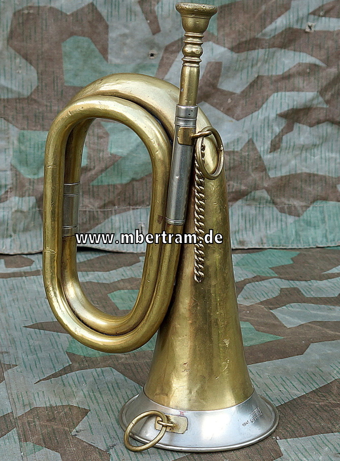 Signalhorn der Wehrmacht, Hersteller "F. Lehrer, Graslitz" 1941