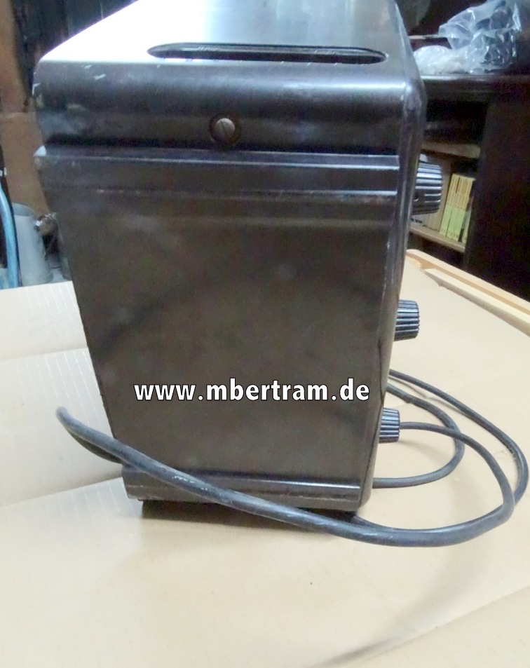 Volksempfänger, VE 301 W" "Emund Volks Radio"