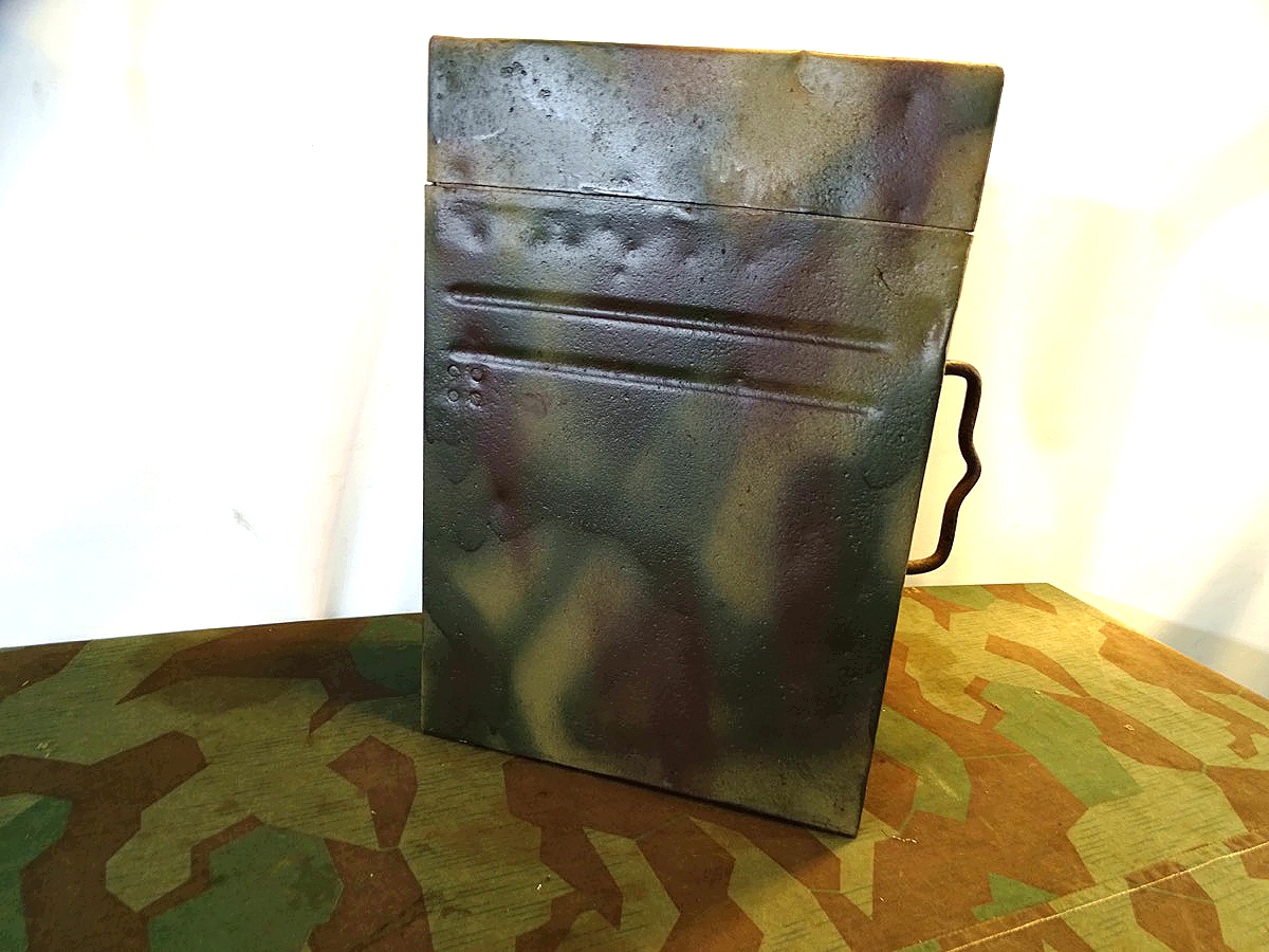 Blech Transportkiste für 2 Stück 2 cm Flak Magazine, leer 