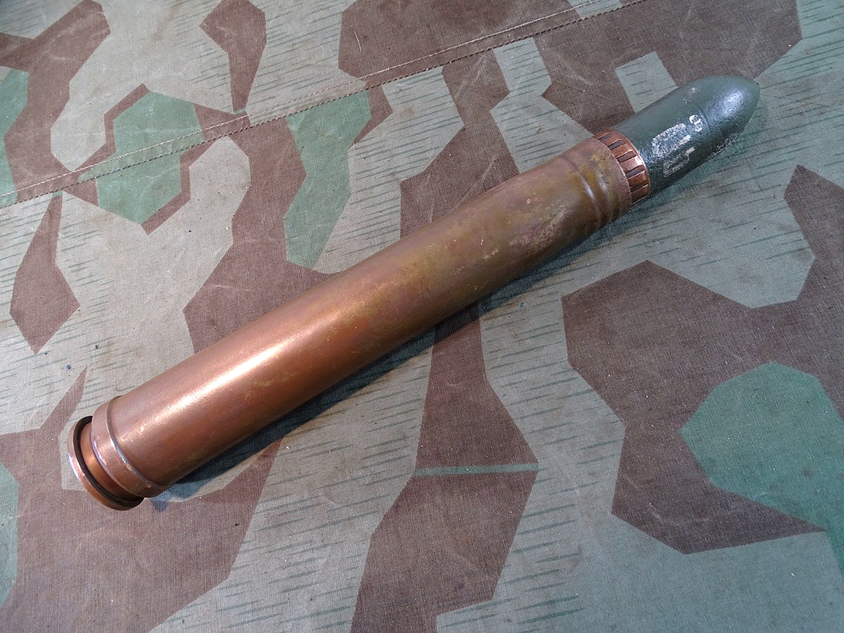 3,7cm Panzer ÜB Flak Geschoss, Granate mit Messinghülse  3,7cm Panzer ÜB Flak Geschoss, Granate mit Messinghülse
