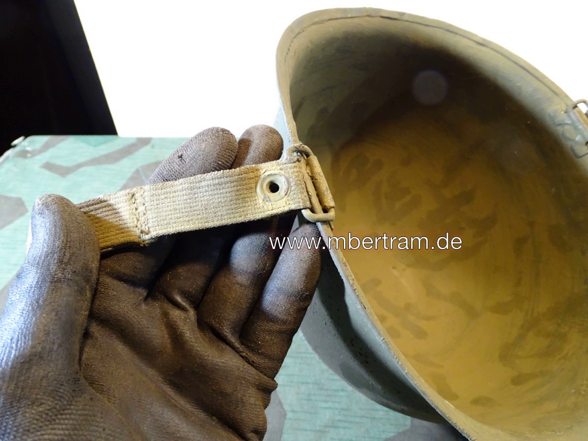 21018-8 US Stahlhelm Modell 2. Weltkrieg Modell 1944. Guter Zustand, MEDIUM