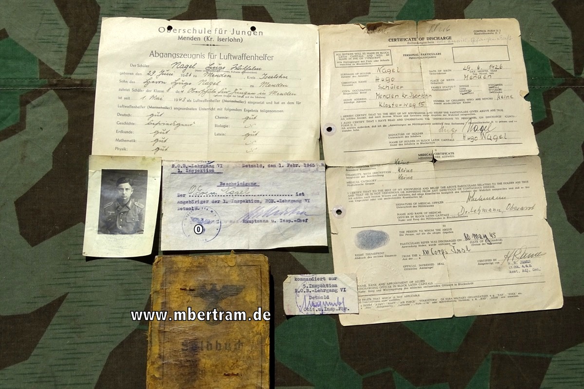 Soldbuch und Papiere Luftwaffenhelfer, Gefreiter  Hugo N.