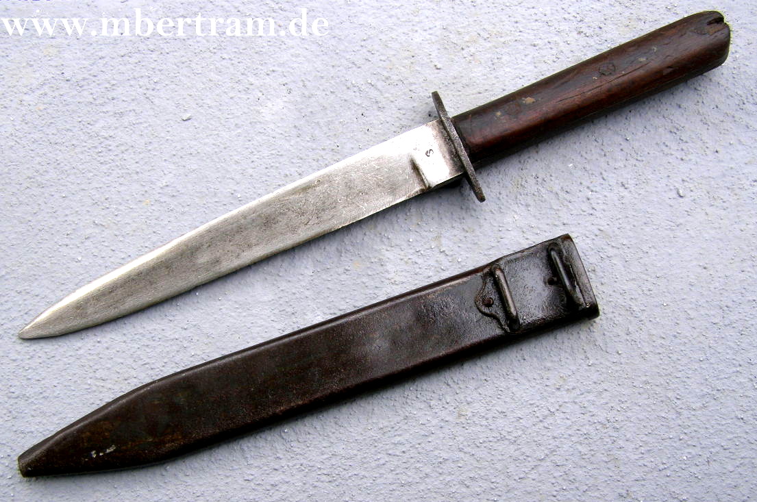 Österreichisches KuK Kampfmesser M 1917.