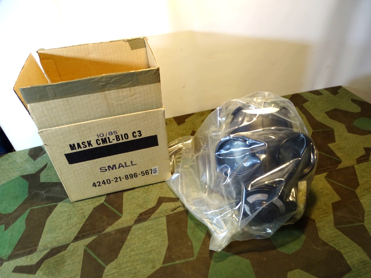 Dänische Zivilschutz Gasmaske von 1985, small, neuwertig, Originalverpackt 