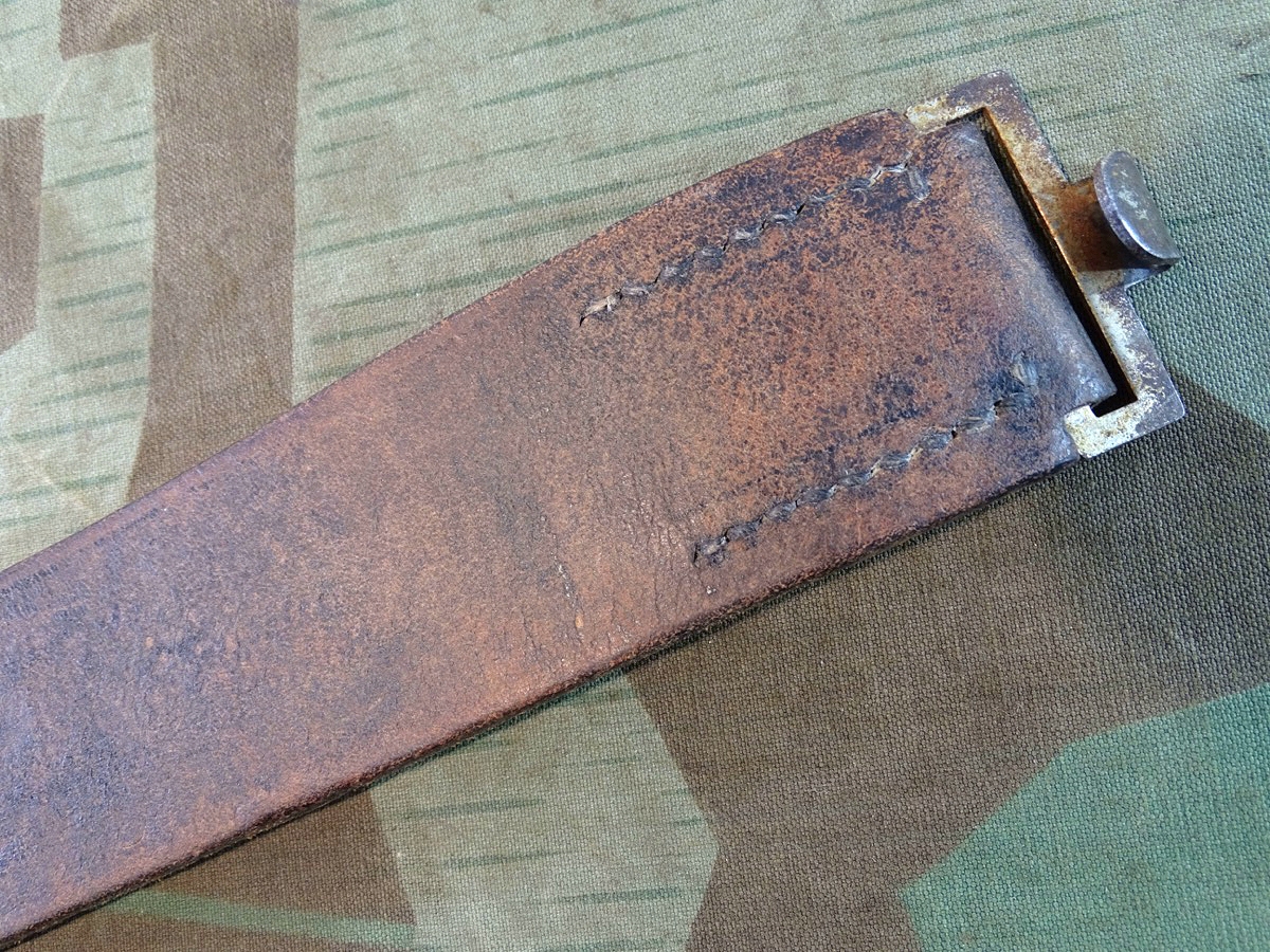Koppelriemen, vernickelte Eisen Schließe für 1. Weltkrieg, Weimar, SA, NSKK, HJ, SS, ca. 110 cm Koppelriemen, vernickelte Eisen Schließe für 1. Weltkrieg, Weimar, SA, NSKK, HJ, SS, ca. 110 cm
