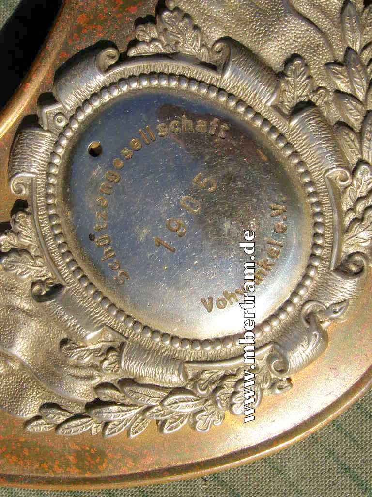Fahnenträger Ringkragen in der Form wie Armeemodell
