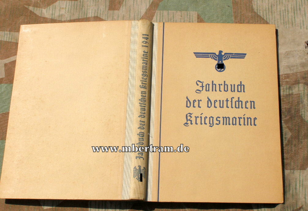 Das Jahrbuch der deutschen Kriegsmarine 1941. 197 S.