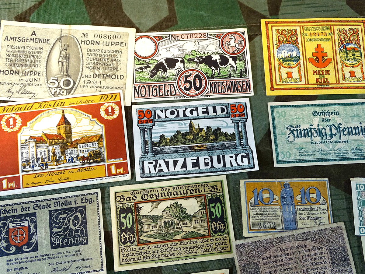 Notgeld : 22 Geldscheine Potsdam, Ratzeburg, Halberstadt, Bad Oeynhausen, Frankfurt Od., Otterndorf, Kiel, Braunschweig, Cuxhaven, BitterfeldHorn/Li. , Köslin… Notgeld : 22 Geldscheine Potsdam, Ratzeburg, Halberstadt, Bad Oeynhausen, Frankfurt Od., Otterndorf, Kiel, Braunschweig, Cuxhaven, BitterfeldHorn/Li. , Köslin…