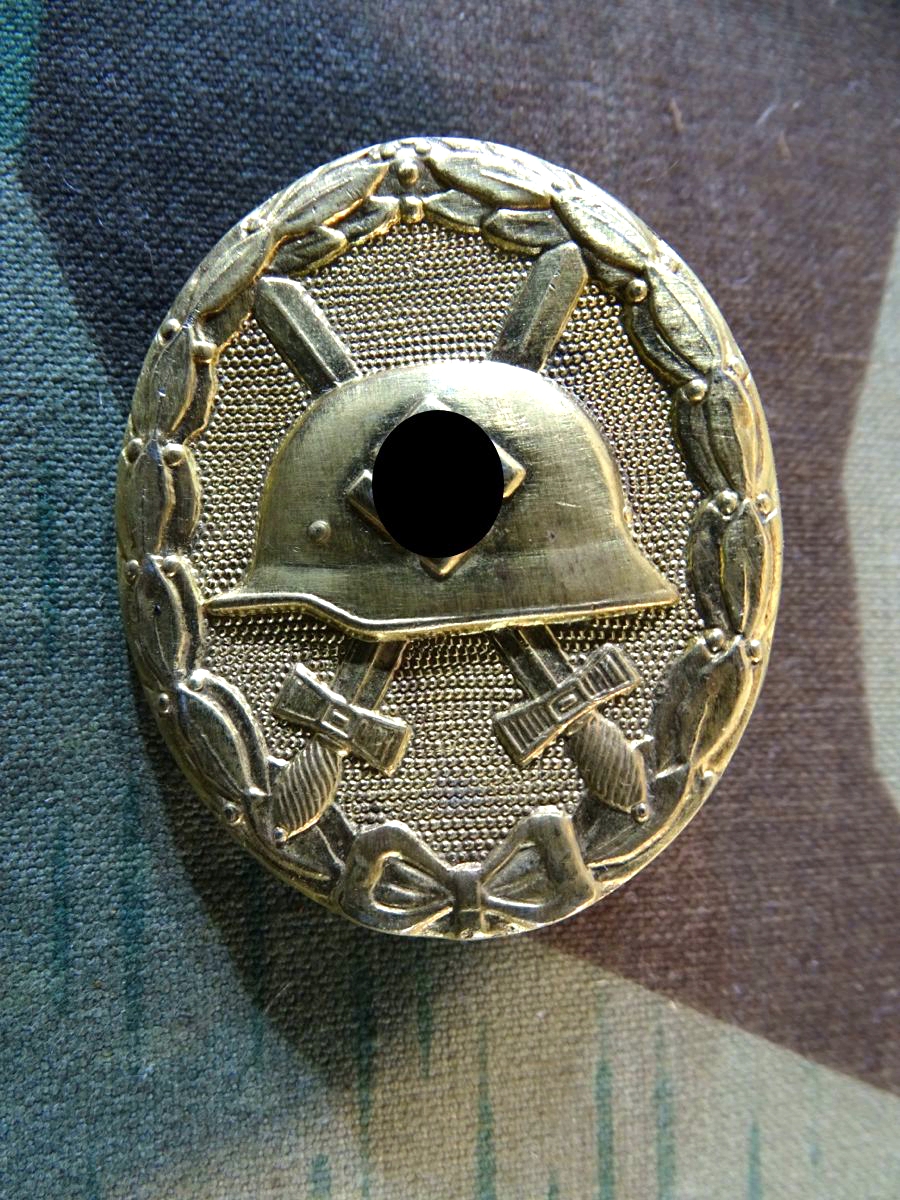 Verwundeten Abzeichen 1939 in gold, Buntmetall, breite Nadel, ohne Herstellermarke