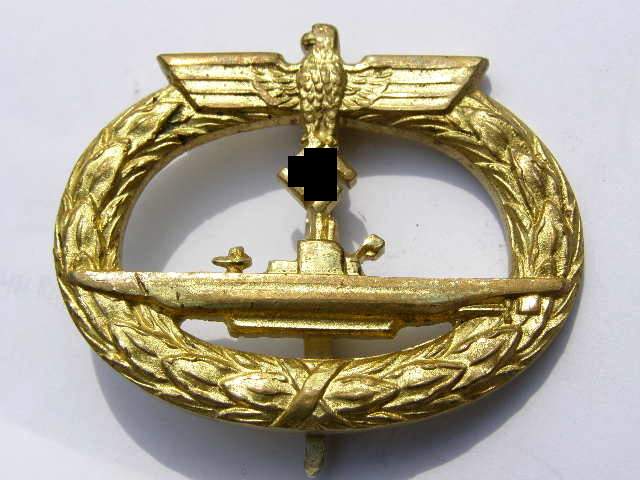 U-Boot Kriegsabzeichen, Buntmetall, vergoldet, getragen, sehr schöner Zustand
