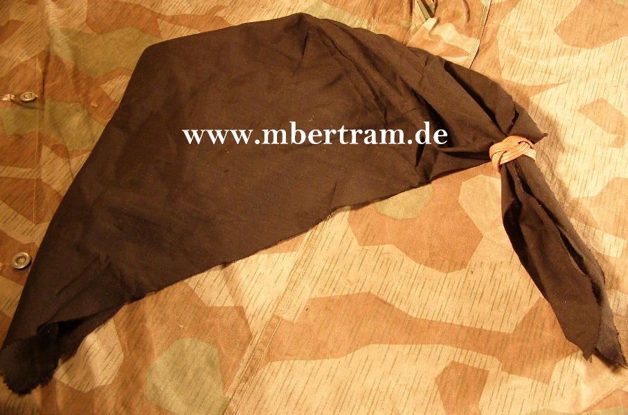 9357-1 Schwarzes HJ Halstuch, mit Knoten, Naturfaser, neuwertig