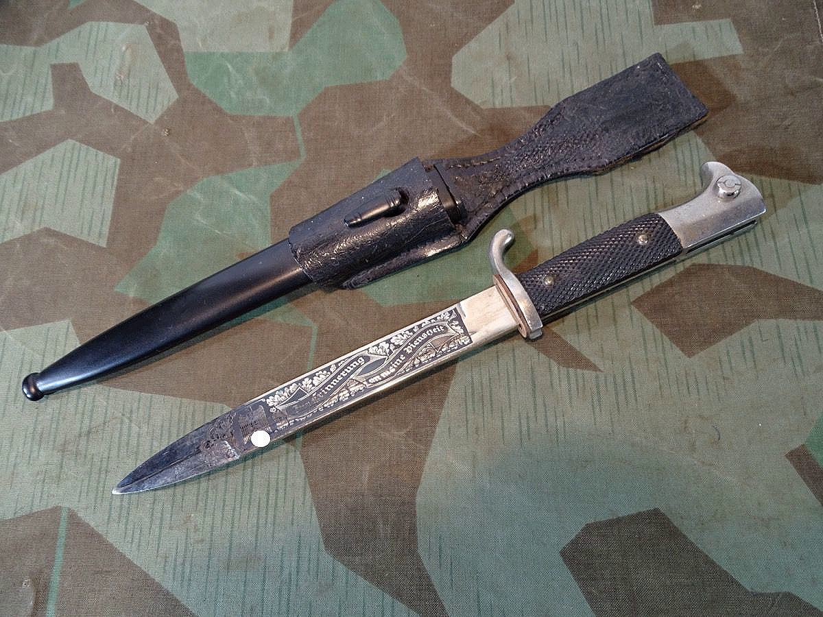 Wehrmachts Pionier Ausgeh Seitengewehr KS 98, gebläute Schmuckätzung, Koppelschuh