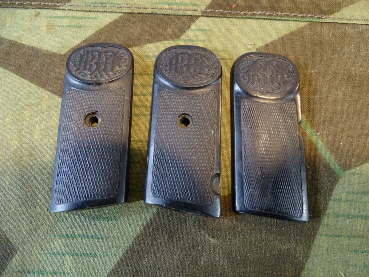 3 Griffschalen für 7,65 er oder 6,35er Pistole MWA / AWM../ WMA? Uns unbekanntes Modell