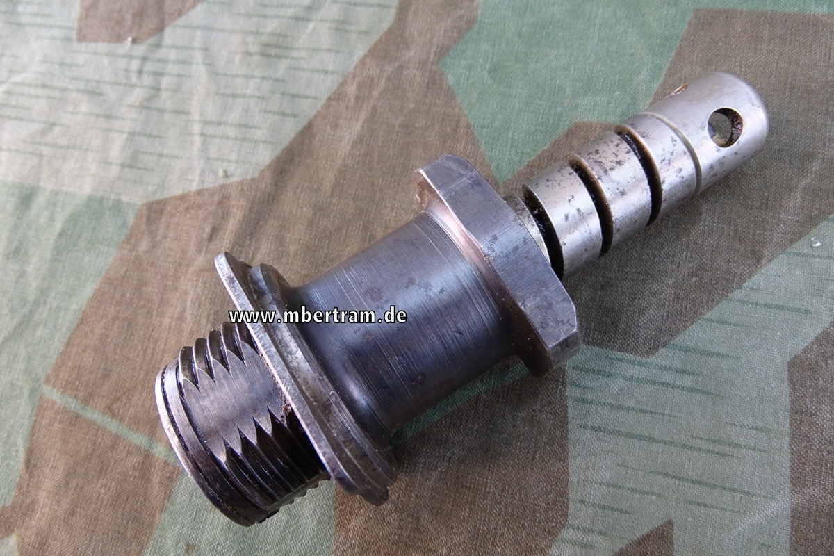 Original WEHRMACHT MG 42 Pufferstück für Kolben. Verbindet Gehäuse mit Kolben.