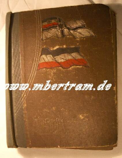 1.WK Postkarten Album. Titelseite m. Reichskriegsflagge, leer