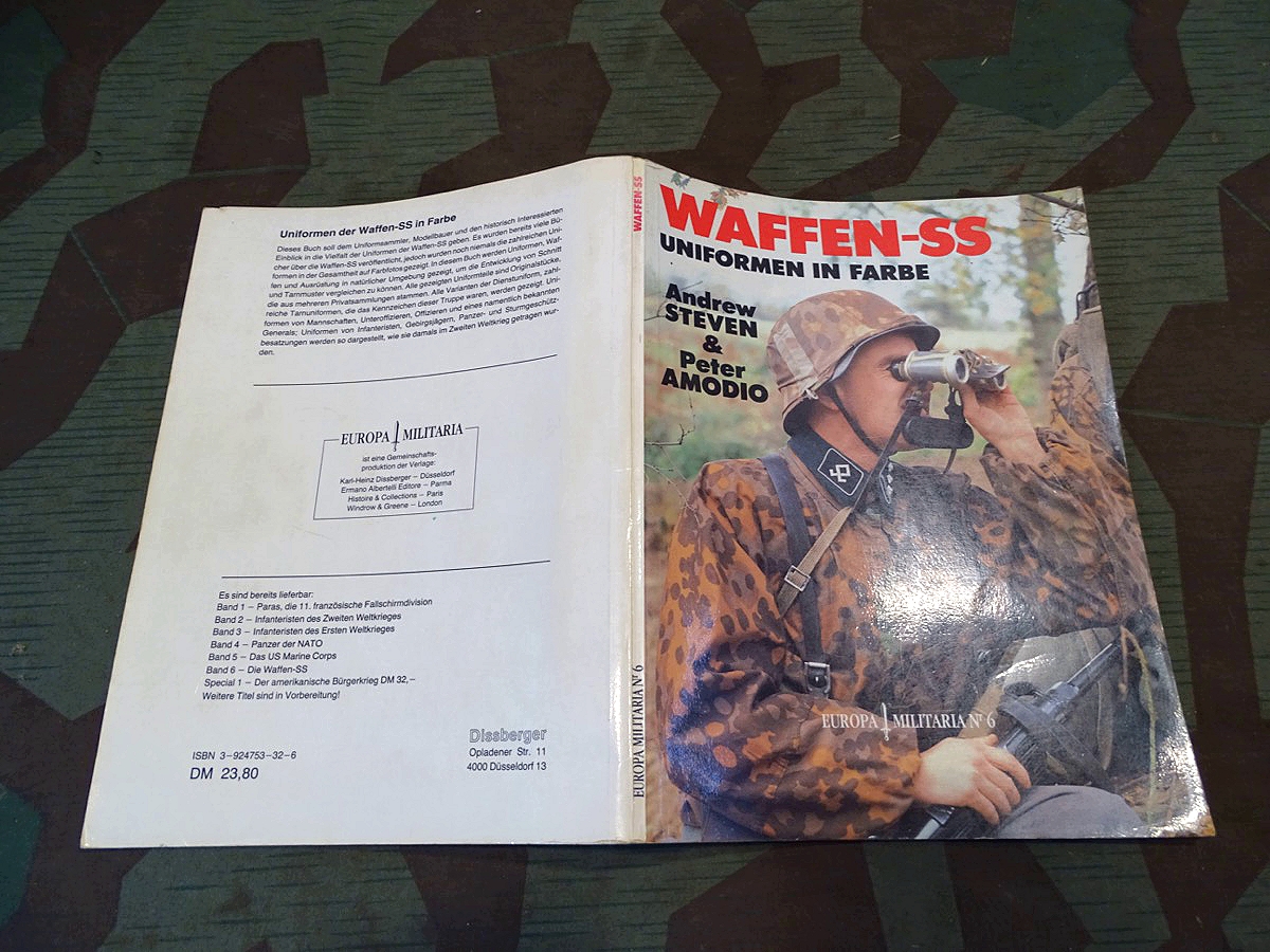 Waffen-SS. Uniformen in Farbe.  Steven, Andrew und Peter Amodio
